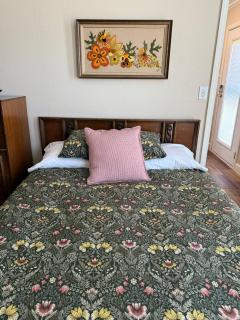 Lallygag Lane's Country Cottage - Eastland - 2