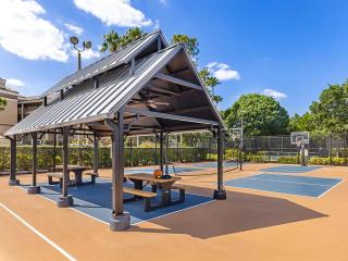 Marriott's Royal Palms 2BR Apartment with Resort Access - 4