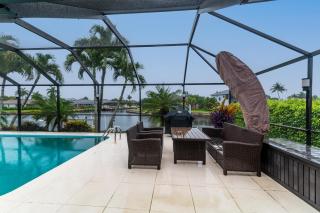 Stay Play Waterfront 3 Bed on Marco Island - 2