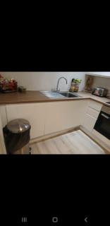 Cosy Family Apartment - Bradford - 9
