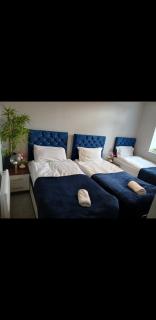 Cosy Family Apartment - Bradford - 5