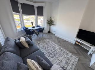 Beach Apartments - Cleveleys - 9