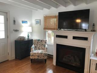 Laurel street 201 - 1