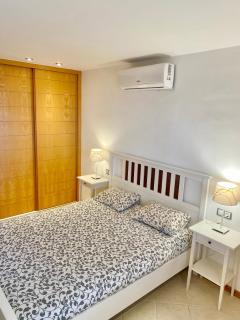 Chic Resort Feel - Oceanfront, Heated Pool - Adeje - 2