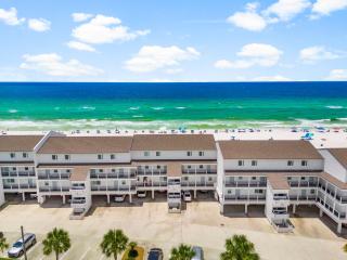 Luxury Family Beach Front Property! Family Oriented! Gulf Views! - 6
