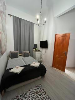 Spring Roses Downtown Boutique Hotel ON THE FAMOUS VÁCI FASHION STREET FREE COFFEE, TEE - Budapest - 8