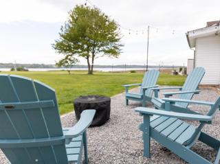 Newly renovated beach house steps from Wells beach - 0