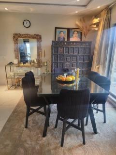 Luxury apartment central Lahore - 8
