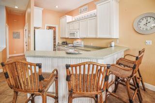 Villa Laguna - Pet Friendly! Beach Gear Credit Included! - 4