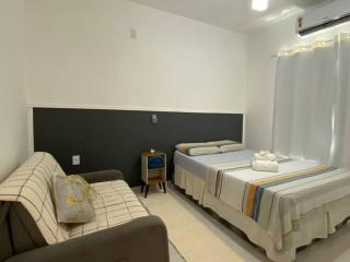 Casa com 2 Quartos, Ar e Wi-Fi – A 600m da Praia de Taperapuã, com Cozinha Equipada, Lavanderia, Sala com TV 50", Ideal para Famílias que Buscam Conforto, Privacidade e Ótima Localização em Porto Seguro - Porto Seguro - 9