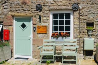 Muddy Boots-Arcade Royale - Kirkby Stephen - 0