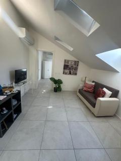 Conte Durini Apartments & Rooms - Arcore - 1
