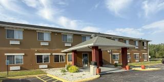 Quality Inn Manitowoc - Manitowoc - 1