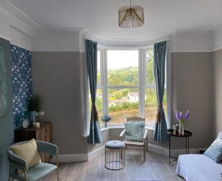 Bright 3 Bed Home Close to Beach & Nature Reserve on South West Coast Path - 0