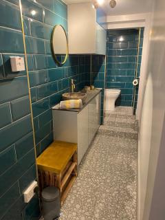 Bright 3 Bed Home Close to Beach & Nature Reserve on South West Coast Path - 5