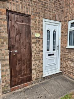 Self-contained 1 bedroom flat - Liverpool - 9