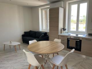 Appartement T3, Wi-Fi ,climatisé 2ème étage et dernier étage - 9