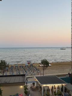 Hotel Deti - Durrës - 1