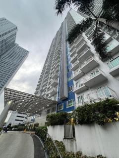 Skyview 2BR at Grass - Manila - 3
