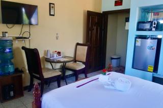See Belize TRANQUIL Sea View Studio near Airport with Balcony, Infinity Pool & Deck - Belize City - 5
