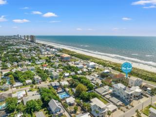 Cute Beach Cottage Steps to the Beach! Panama City Beach, FL! - 3