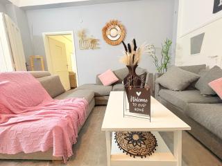 Comfort and Central Stay - 0