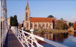 Charming Riverside Retreat in the Heart of Marlow - Marlow - 1