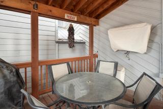 North Street Escape - Ruidoso - 2