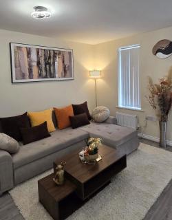 Dote Haven Stylish 2 Bed Flat - Moffat - 0