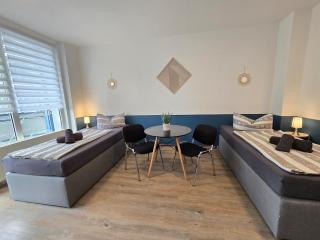 FeWo 5 Personen, Nähe Bahnhof, WLAN,Balkon - Halberstadt - 7