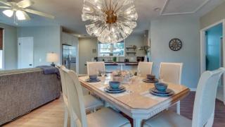 Two Units w Gazebo & Pool-Swanky Savannah Style - Savannah - 7