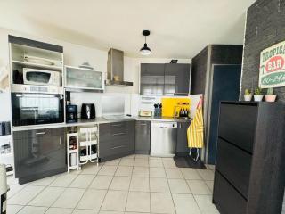 Logement cozy au pieds du métro - 8