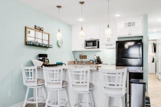 Sunrise Villas Condos - 8