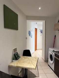 MillionRosesVintage ApartmanHotel Váci street FREE AIRCONDITIONER AND COFFEE - 3