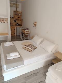 Athina Studio Apartments - Kerveli - 8