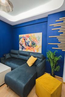 Stomper's Portal by Nexus, next to Seaside & Tsimiski street - 4