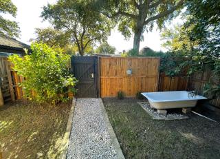 Honeymoon Stay at The James Family Farm - Grabouw - 7