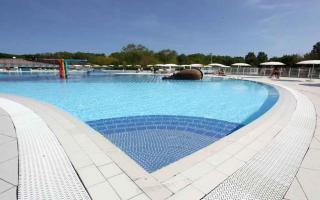 Apartments in Punta Marina Terme 51083 - Punta Marina - 1