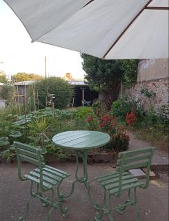 MAISON AVEC JARDIN - 2 logements et entrées distincts et indépendantes - Paimbœuf - 0