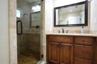 Comfy Pool Home,1/4 mile Walk To Disneyland - Anaheim - 8
