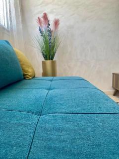 Sunny 2-Bedroom Apartment with Pool for a Great Stay - 8