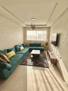Sunny 2-Bedroom Apartment with Pool for a Great Stay - Mohammedia - 0