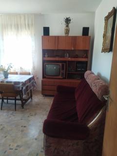 Ivica - - 7