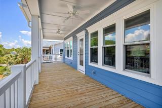 Bluebonnet Bungalow - Oak Island - 8