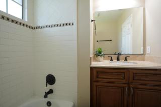 Charming Anaheim Home 1/2 Mile Walk to Disney - Anaheim - 7