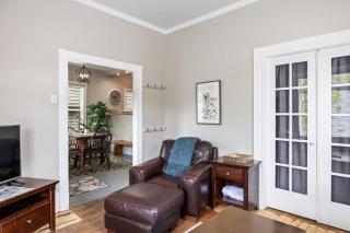 Historic Charm, 2BR, Sleeps 6, Minutes to Ski Resorts, Fully Equipped Kitchen, Free Transit - Park City - 1