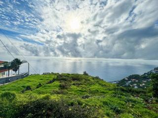 10 min to Calheta Beach - Apartamento Da Natureza - KING Size Bed - LARGE Terrace - 1