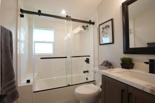4 bedroom, 2 bathrooms - Orange - 7