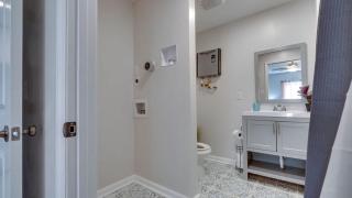 Near Downtown, River, & Airport! Garden City Bliss - Savannah - 3