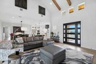 Heavenly Retreat - 5BD of Waterfront Living - Thackerville - 4
